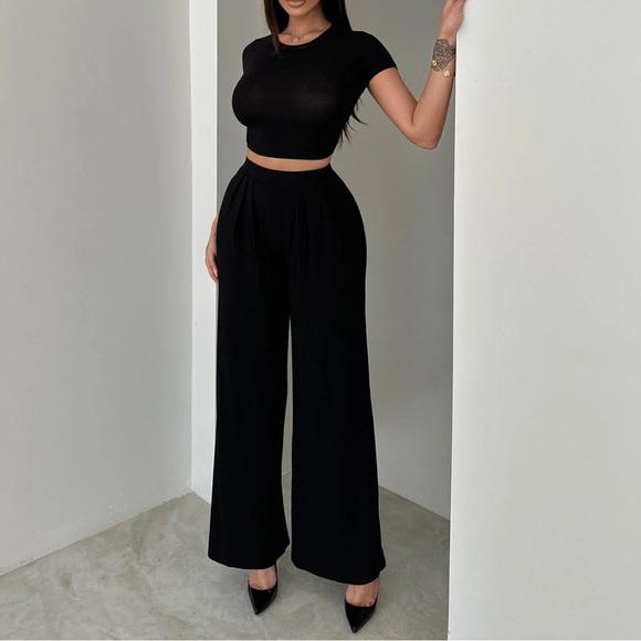 Top & Pants Set - Picture 5 of 6